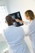 Celulele canceroase din creier ar putea fi distruse prin chimioterapie locală